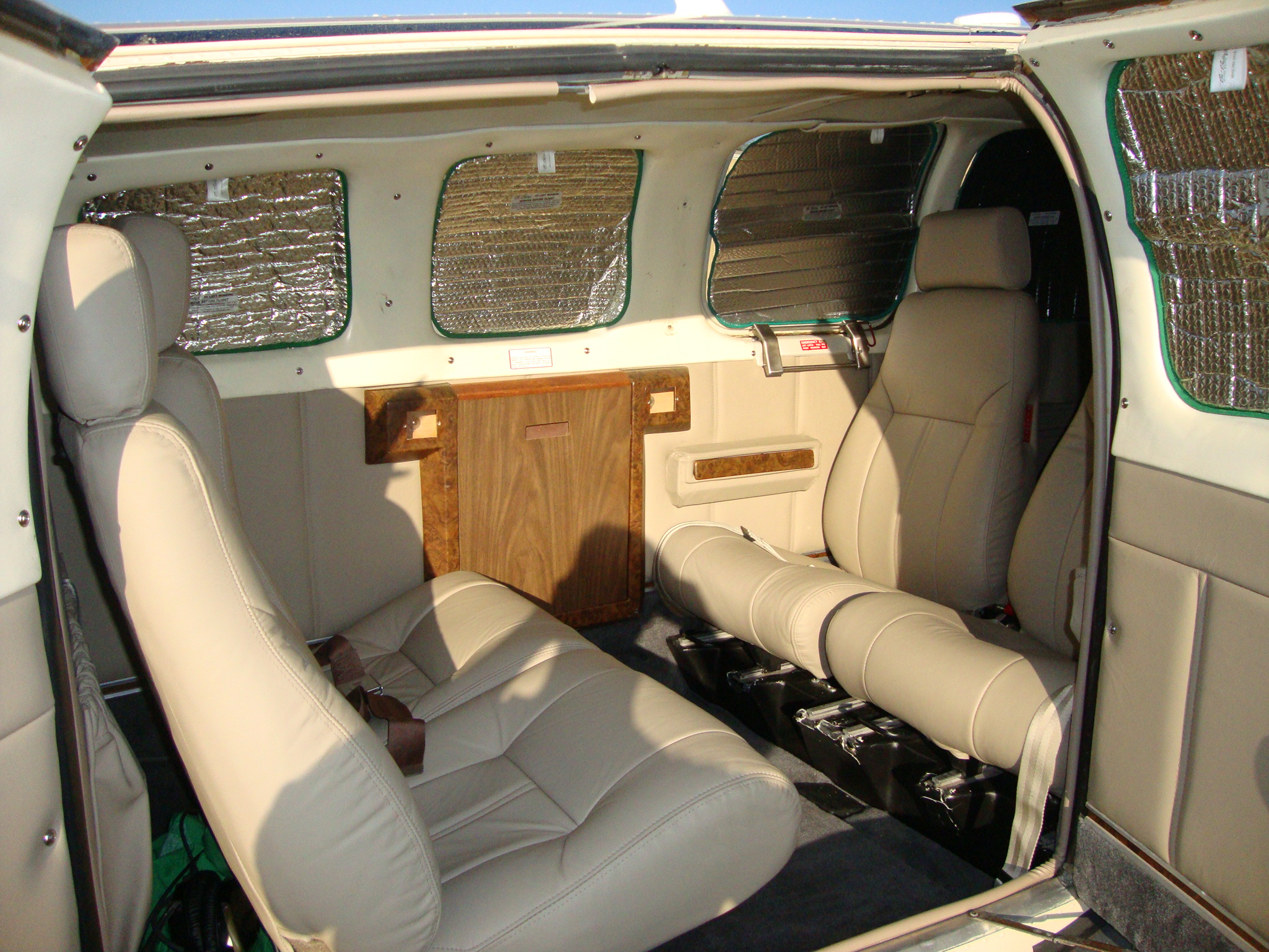 Beechcraft A36 Interior